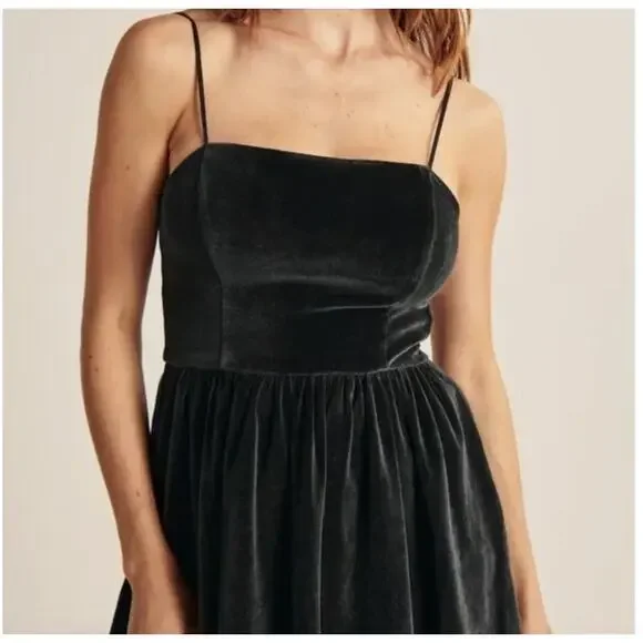 Abercrombie & Fitch Dark Grey Velvet Dress with Bubble Hem - women's large (p) - Picture 4 of 10